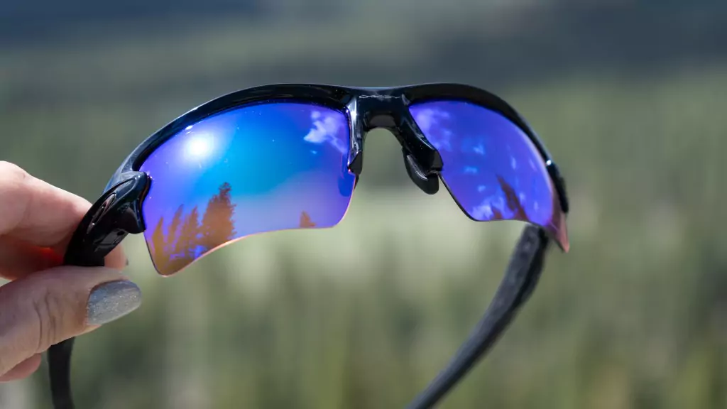 V VILISUN Lunettes de Cyclisme Lunettes de VTT/Lunettes de Soleil de Sport/Lunettes Polarisées pour Cyclisme, Conduite, Moto avec 5 Verres Interchangeables Anti-UV V VILISUN Lunettes de Cyclisme Lunettes de VTT/Lunettes de Soleil de Sport/Lunettes Polarisées pour Cyclisme, Conduite, Moto avec 5 Verres Interchangeables Anti-UV